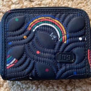 New Excellent Condition Lug Small Accordion Wallet with RFID - Splits